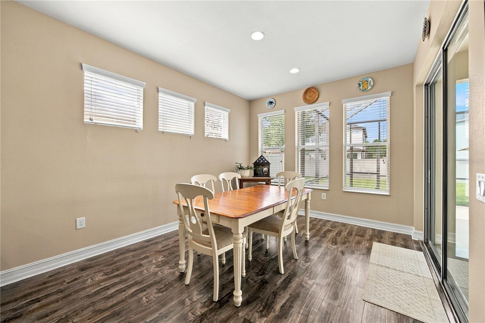 4053 MEDICCI LN — photo 24