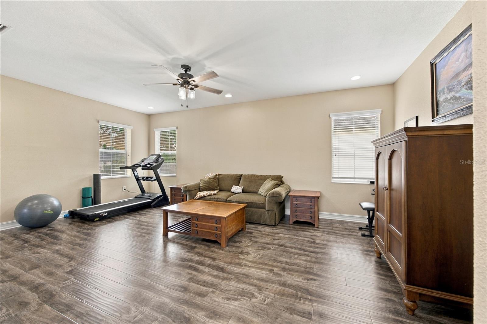 4053 MEDICCI LN — photo 33