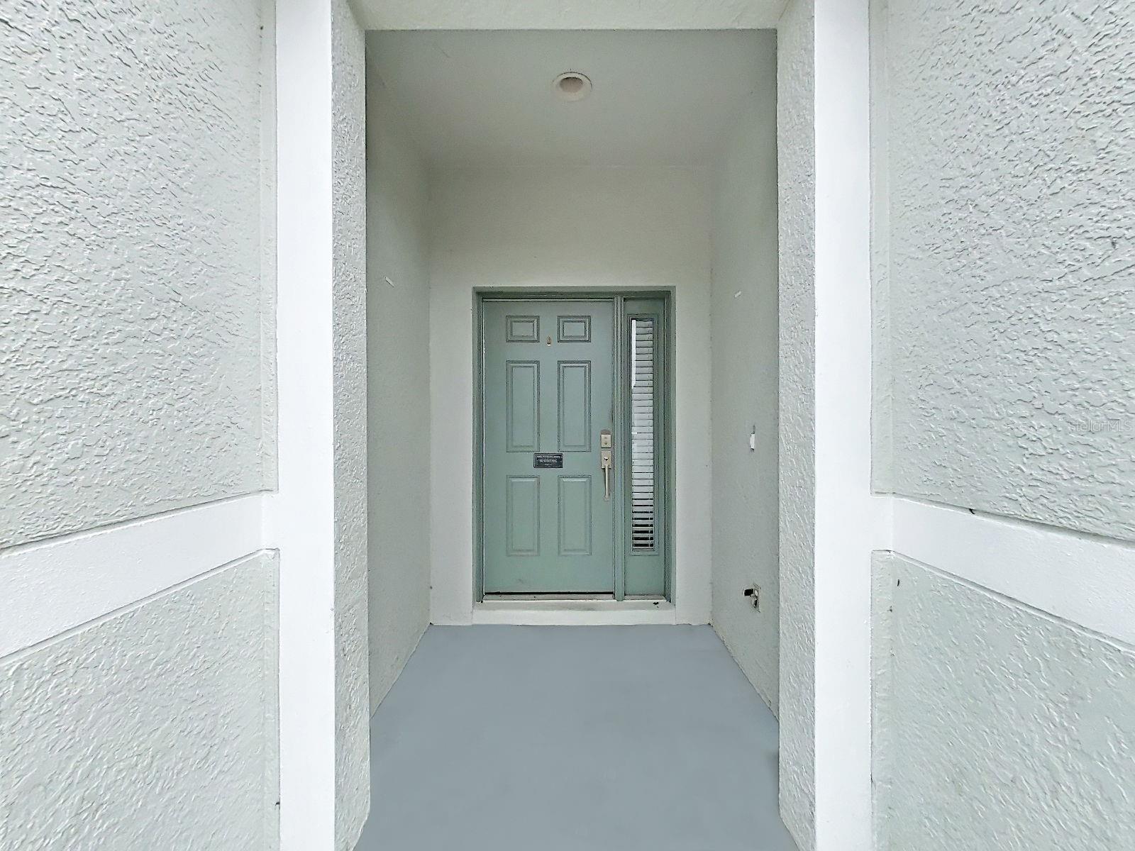 9541 CYPRESS HARBOR DR — photo 2