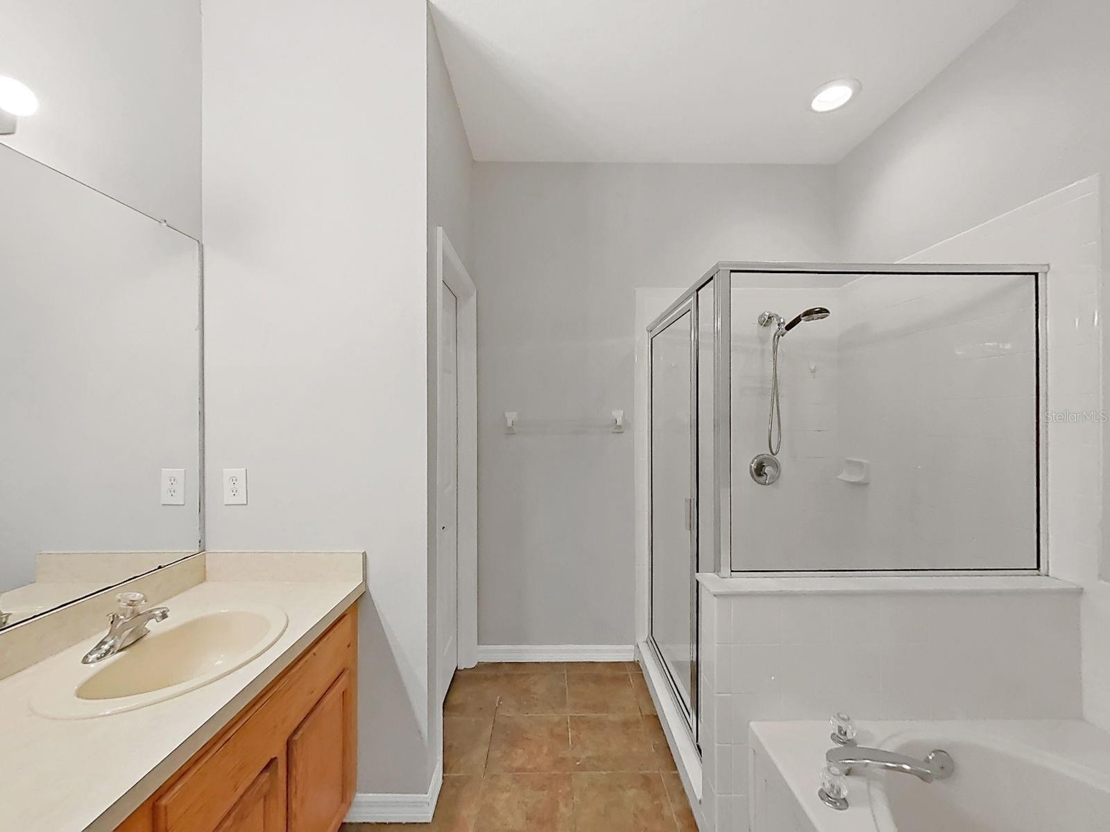 9541 CYPRESS HARBOR DR — photo 29