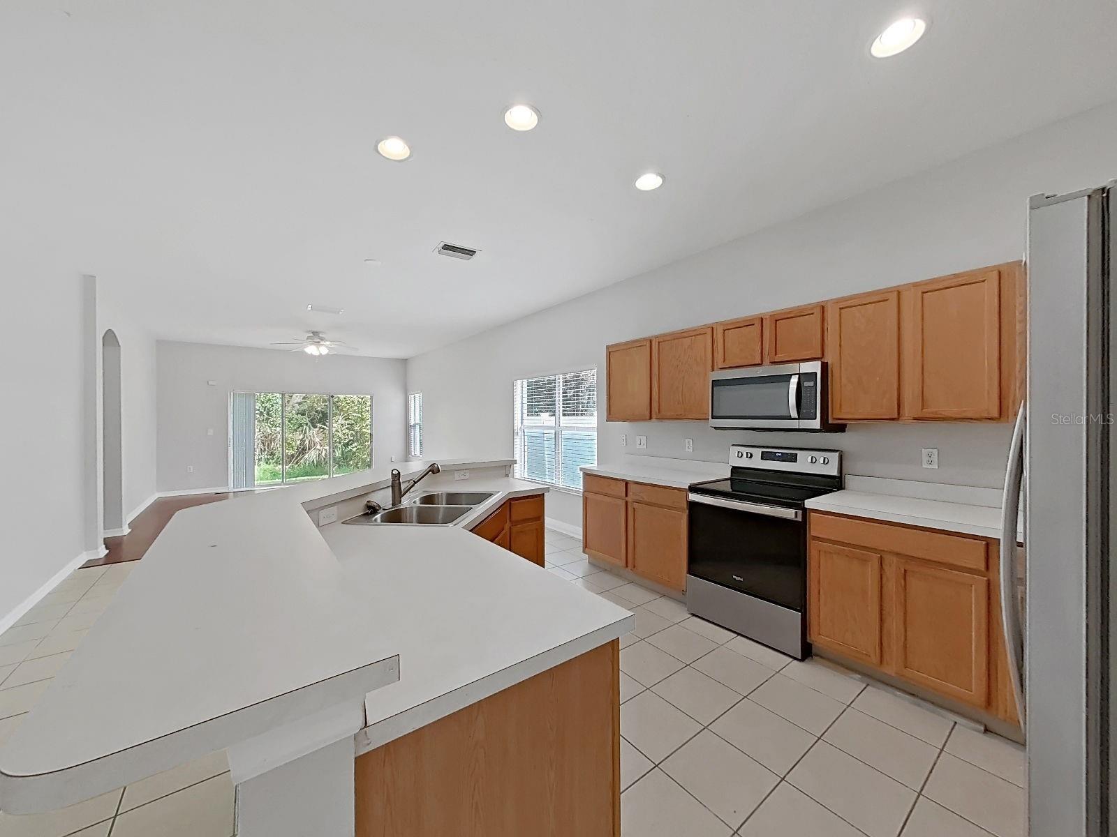 9541 CYPRESS HARBOR DR — photo 11