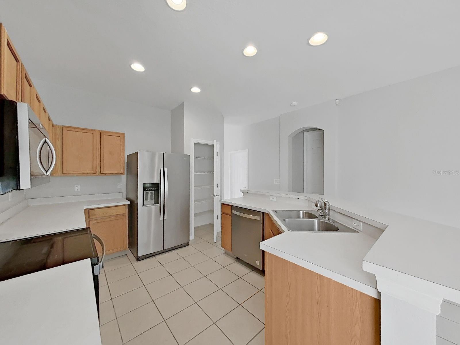 9541 CYPRESS HARBOR DR — photo 13