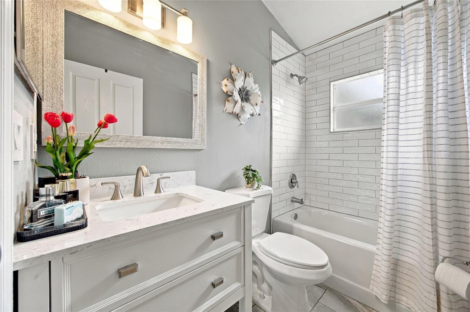 6501 BRIDGECREST DR — photo 33