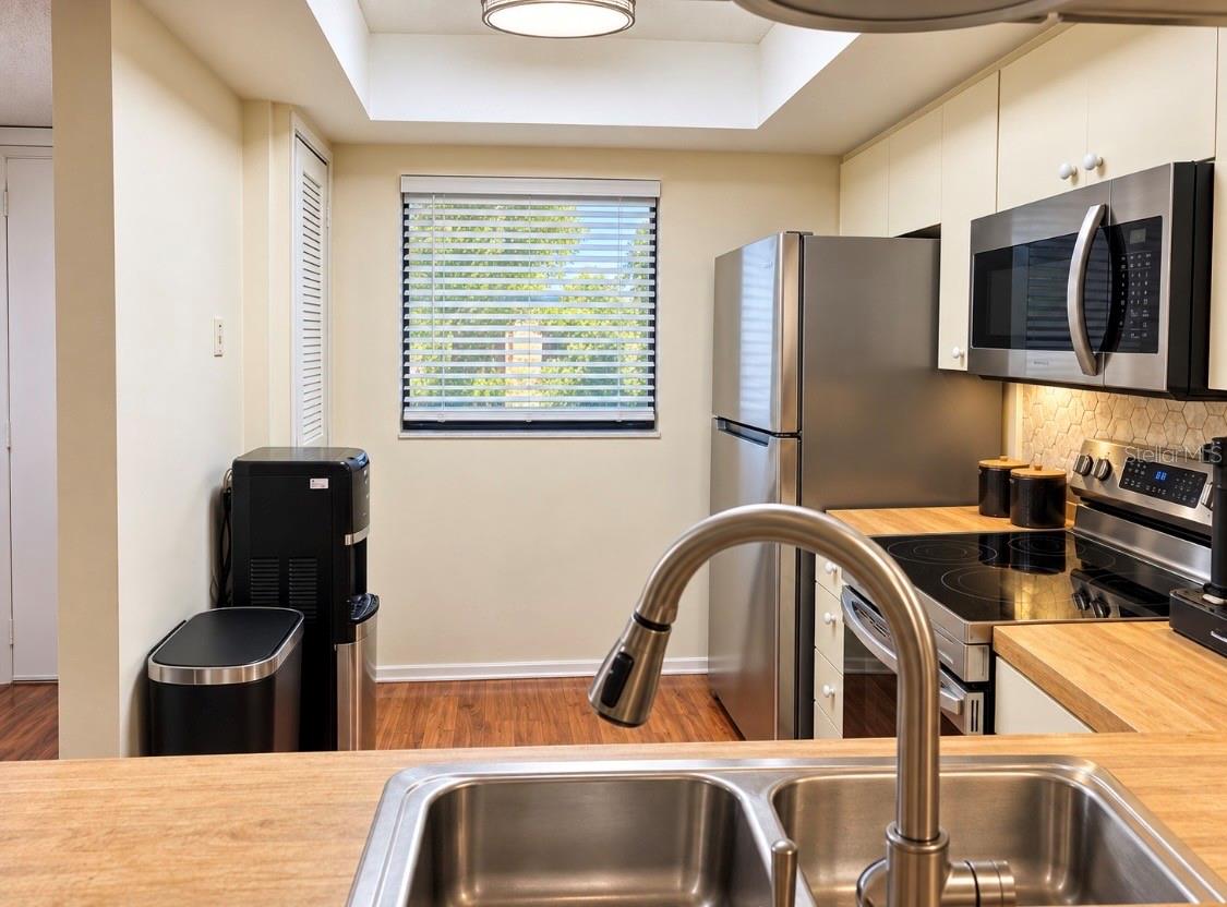 3032 EASTLAND BLVD #B202 — photo 6