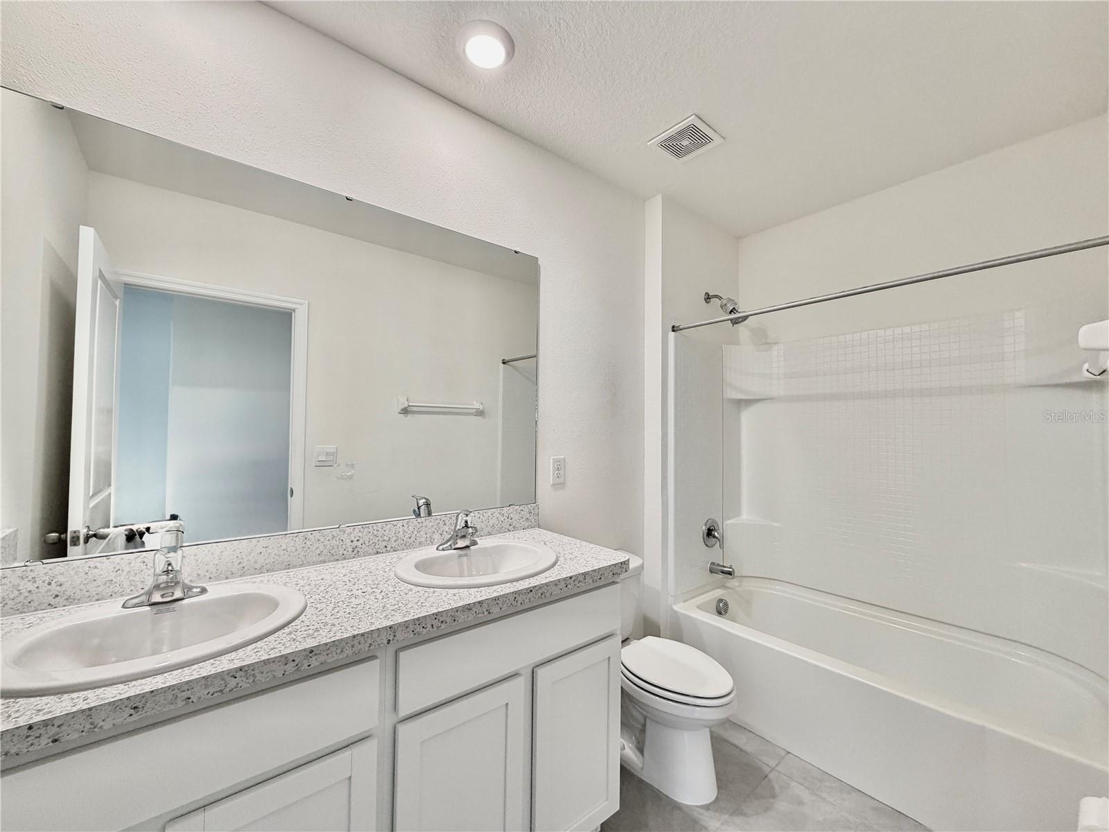 5643 HOLLINGWORTH TRL — photo 20