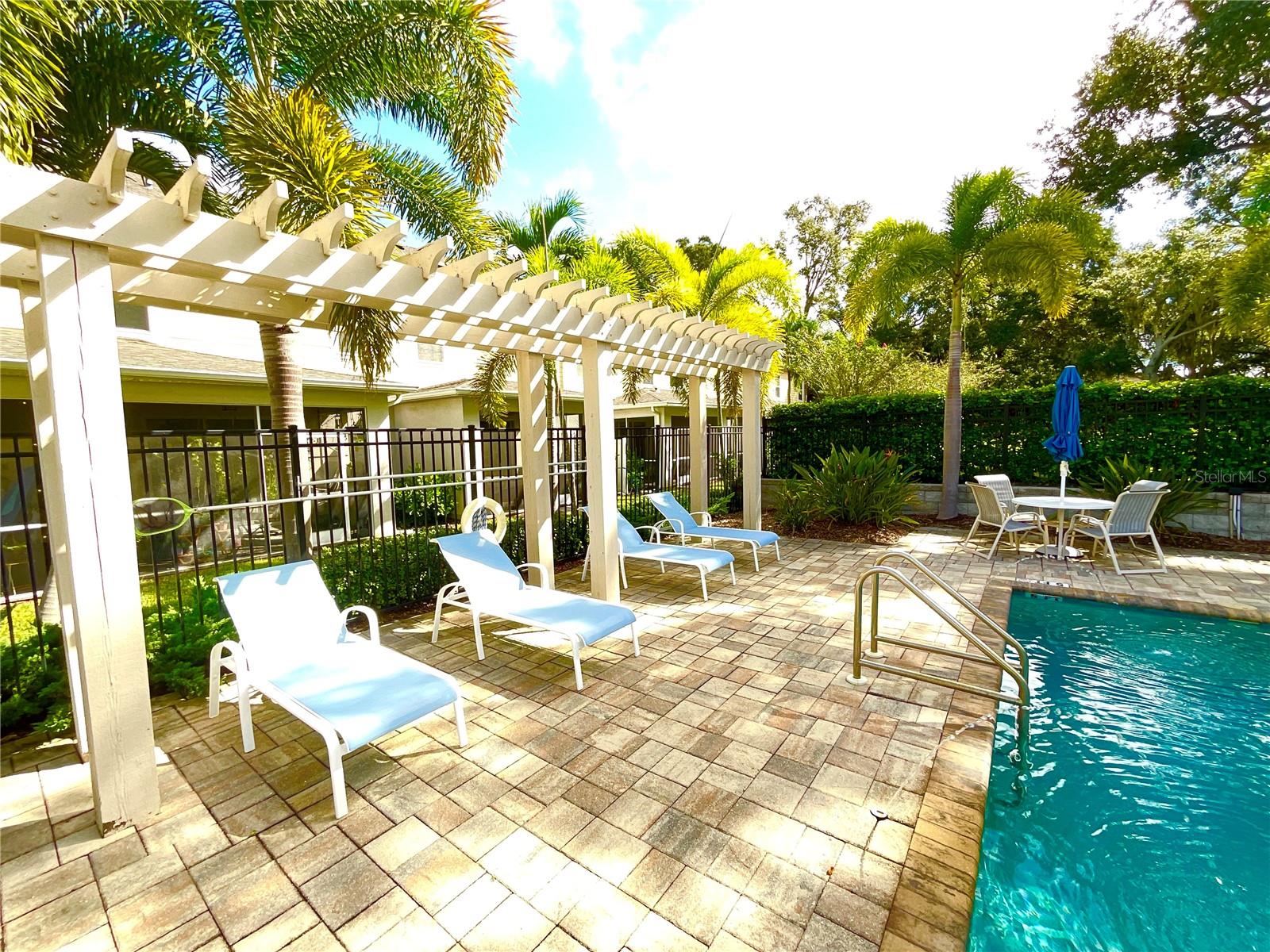 1104 CORAL LN — photo 19
