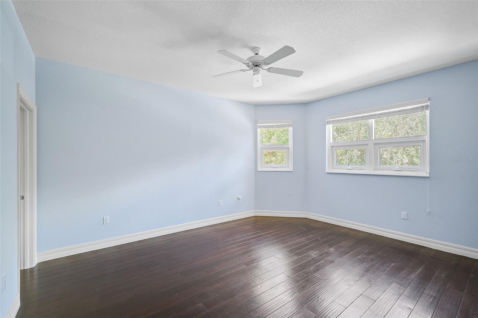 3603 N POINT RD #202 — photo 25