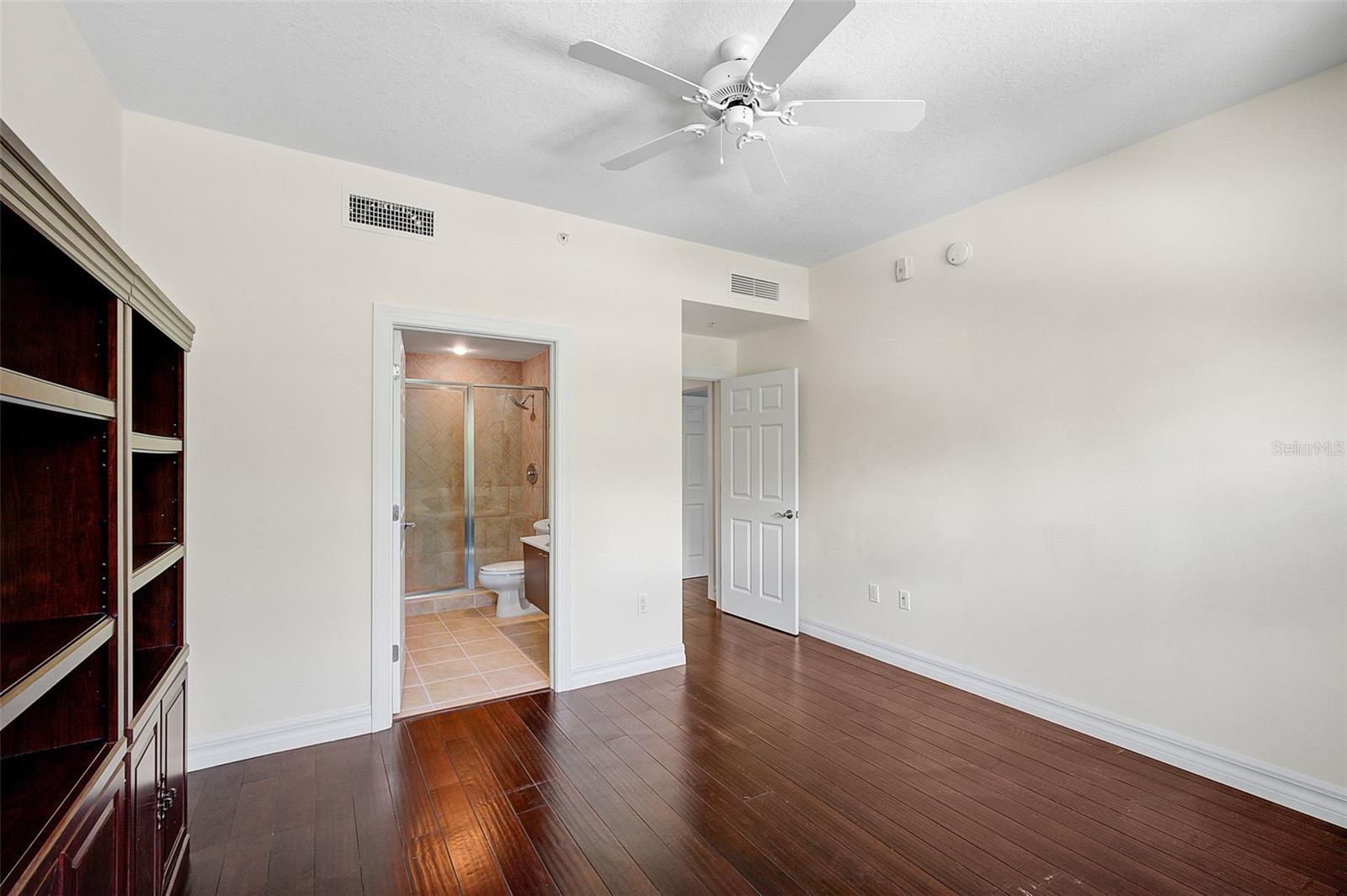 3603 N POINT RD #202 — photo 30