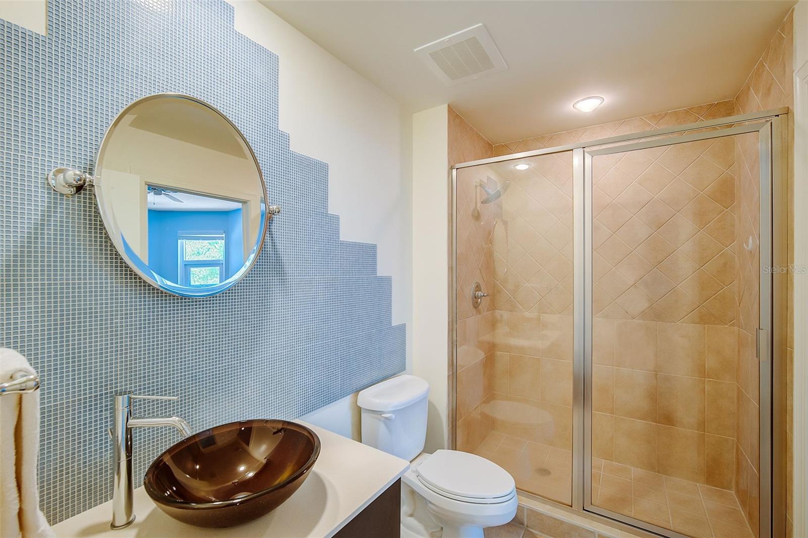 3603 N POINT RD #202 — photo 27