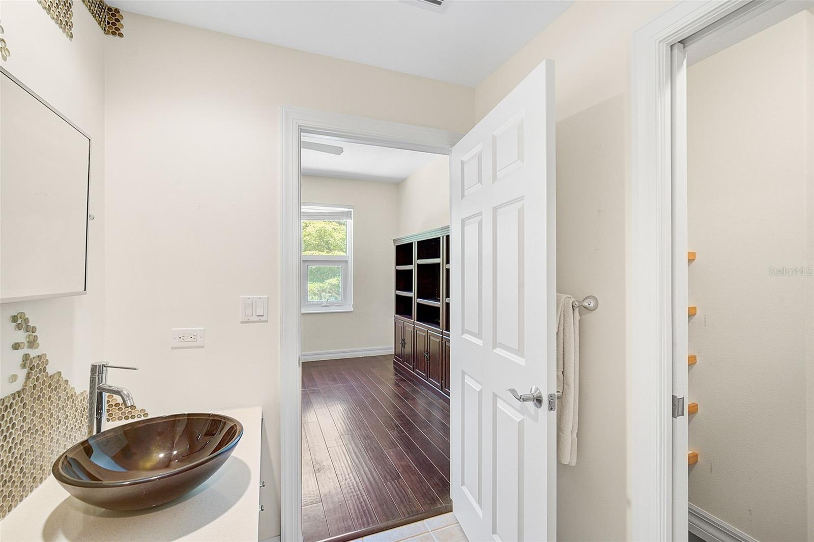 3603 N POINT RD #202 — photo 32