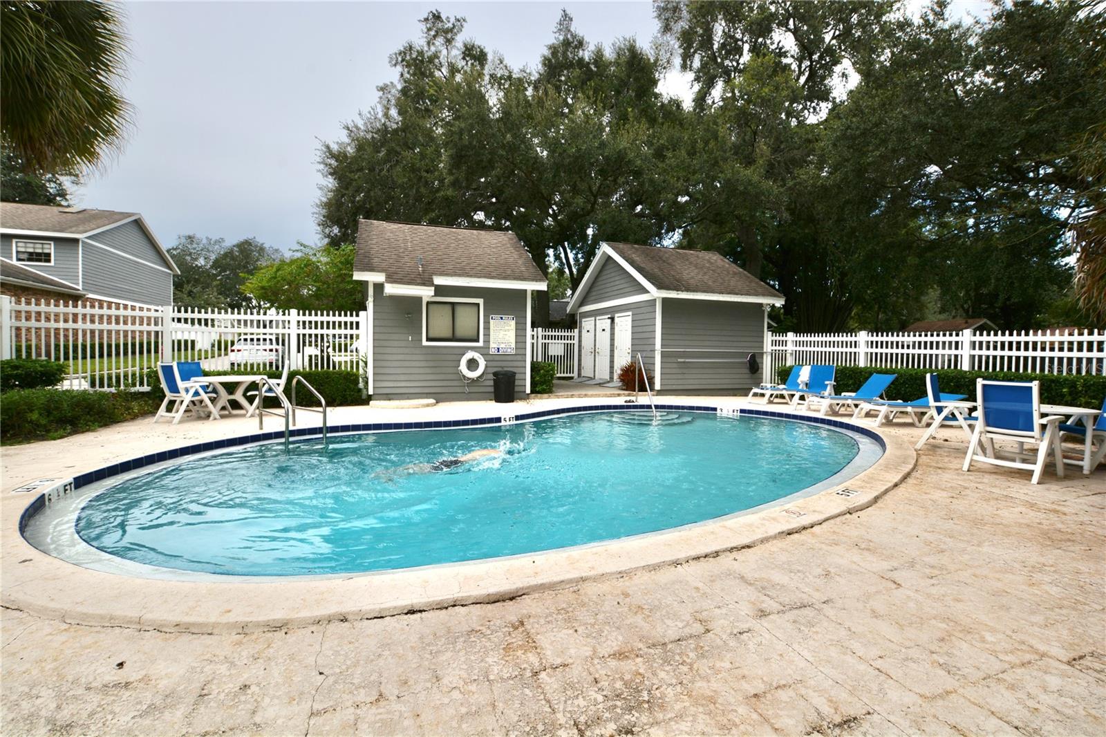 1762 CASTLE ROCK RD — photo 41