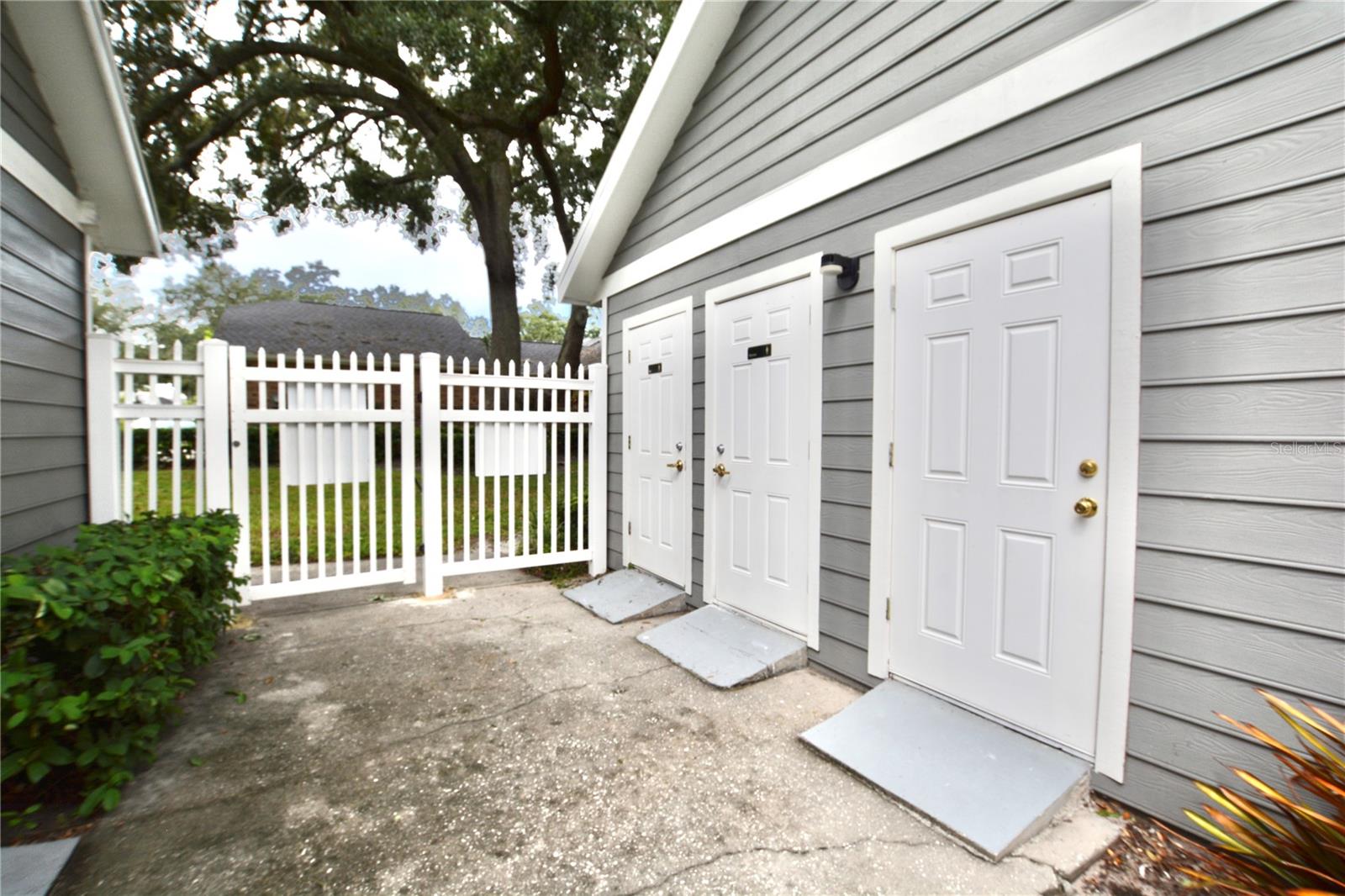 1762 CASTLE ROCK RD — photo 44