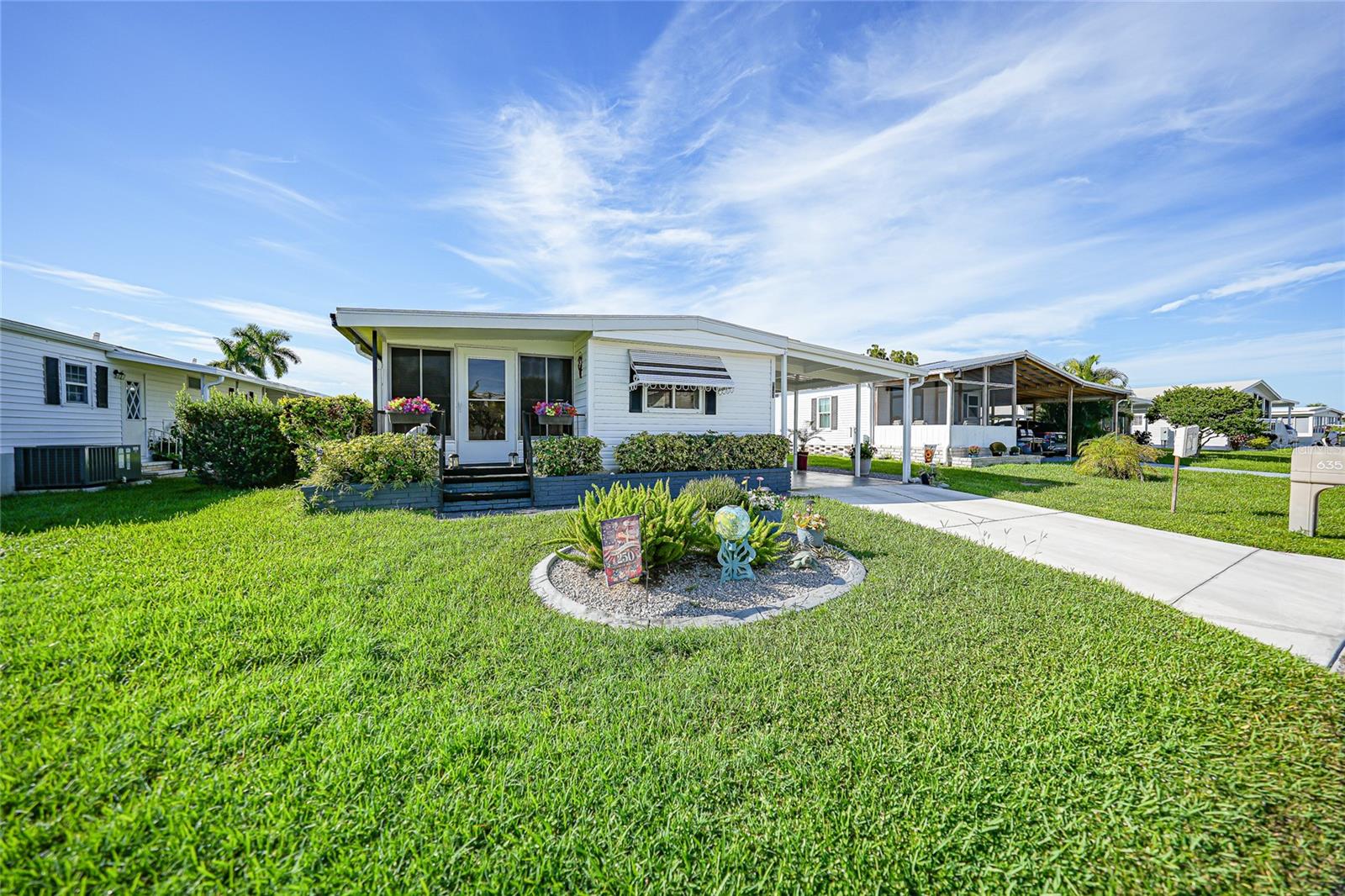 635 BLACKBURN BLVD — photo 32