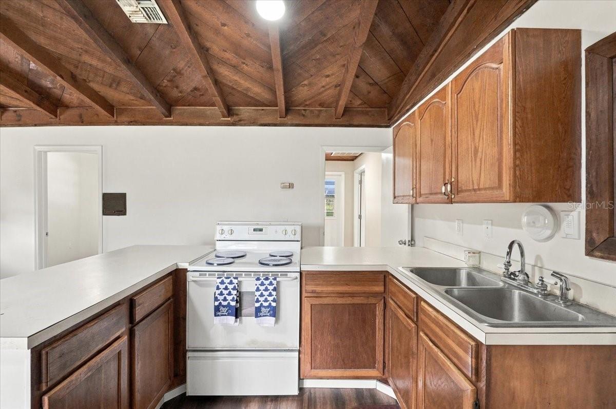 2925 MCGEE RD — photo 52