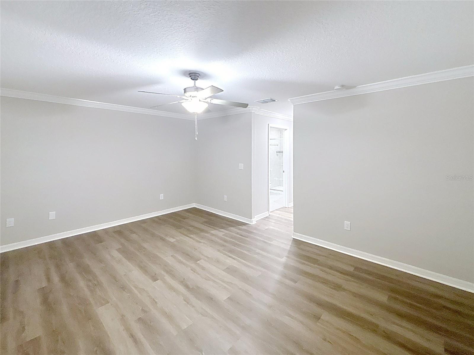 1509 CASSIUS ST — photo 15