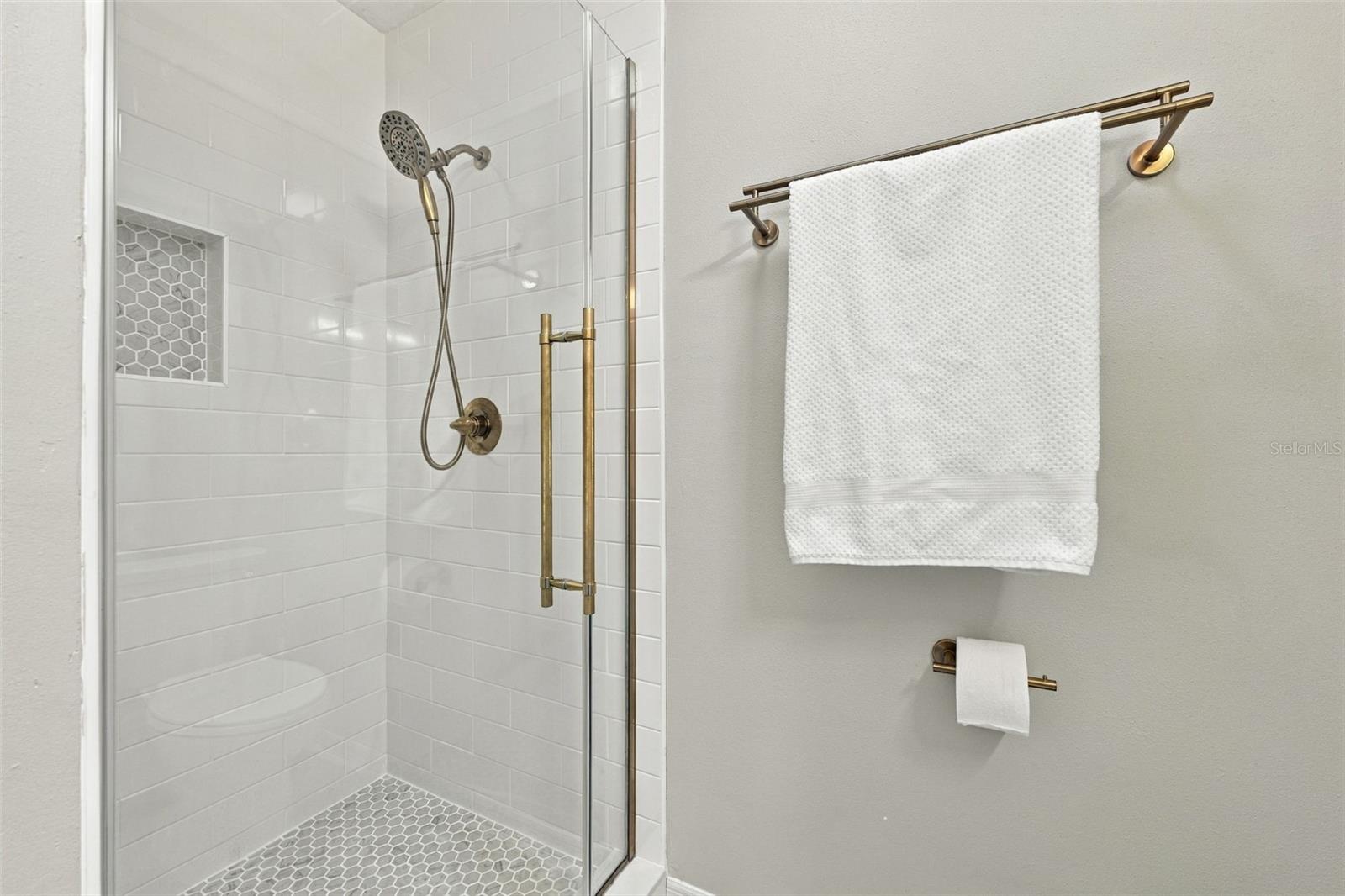 427 GLADSTONE PL #89 — photo 21
