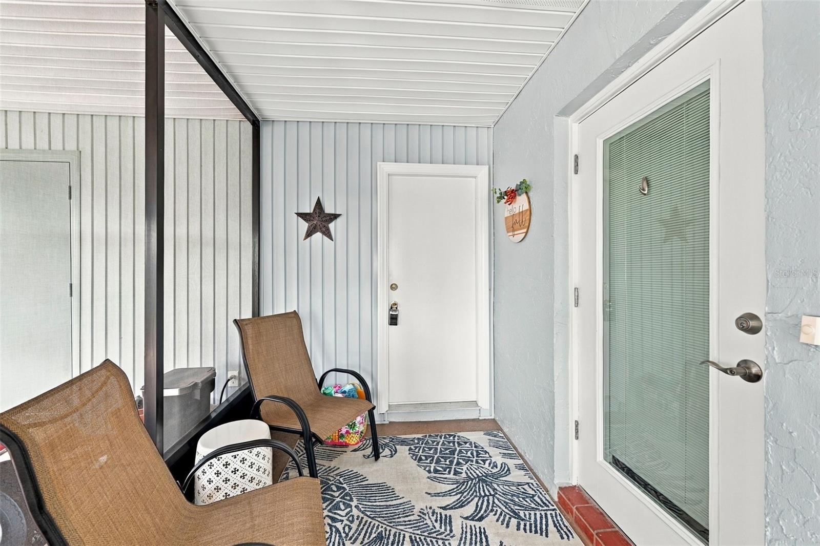 427 GLADSTONE PL #89 — photo 4