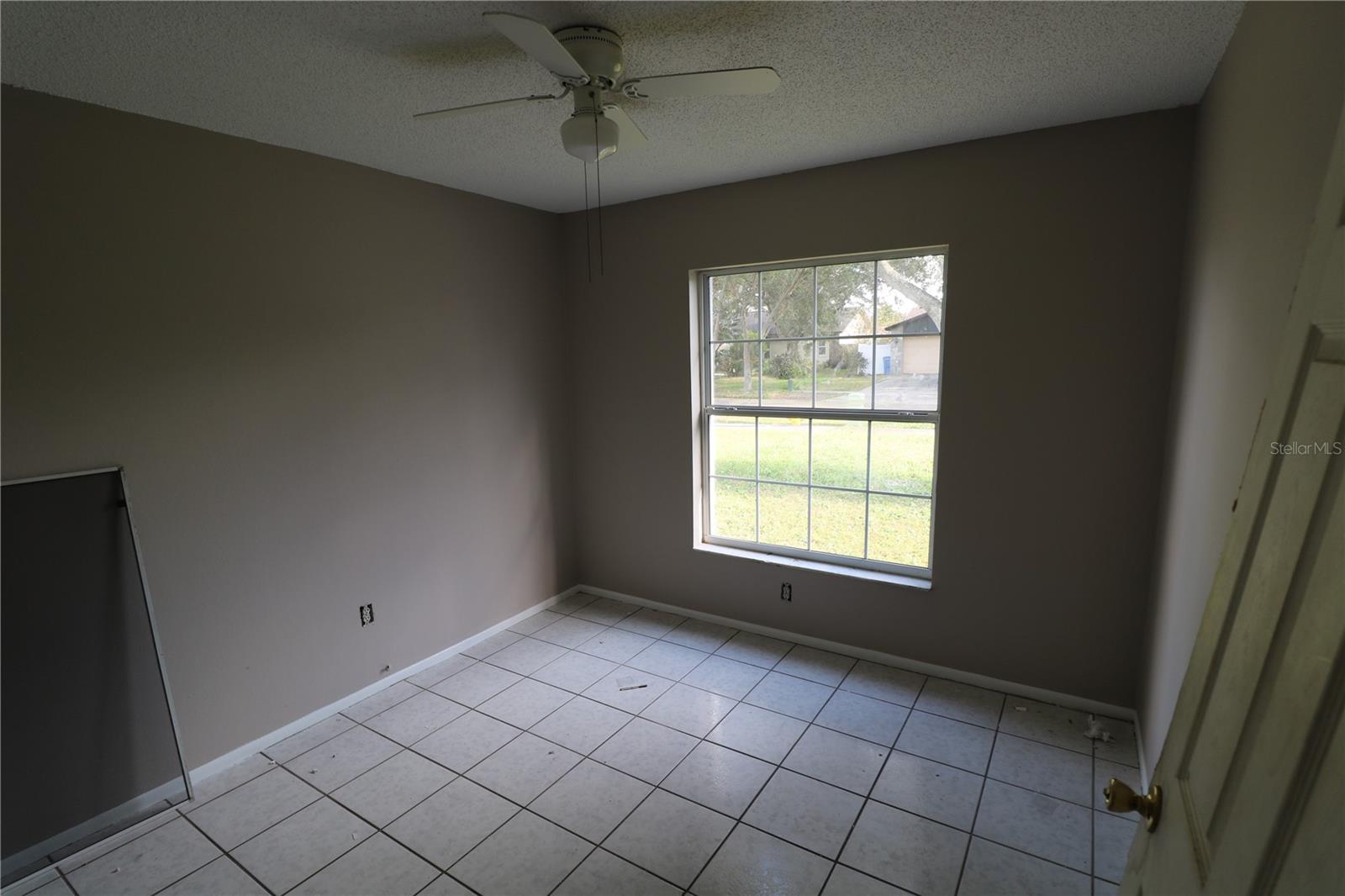 5018 OAKSHIRE DR — photo 10