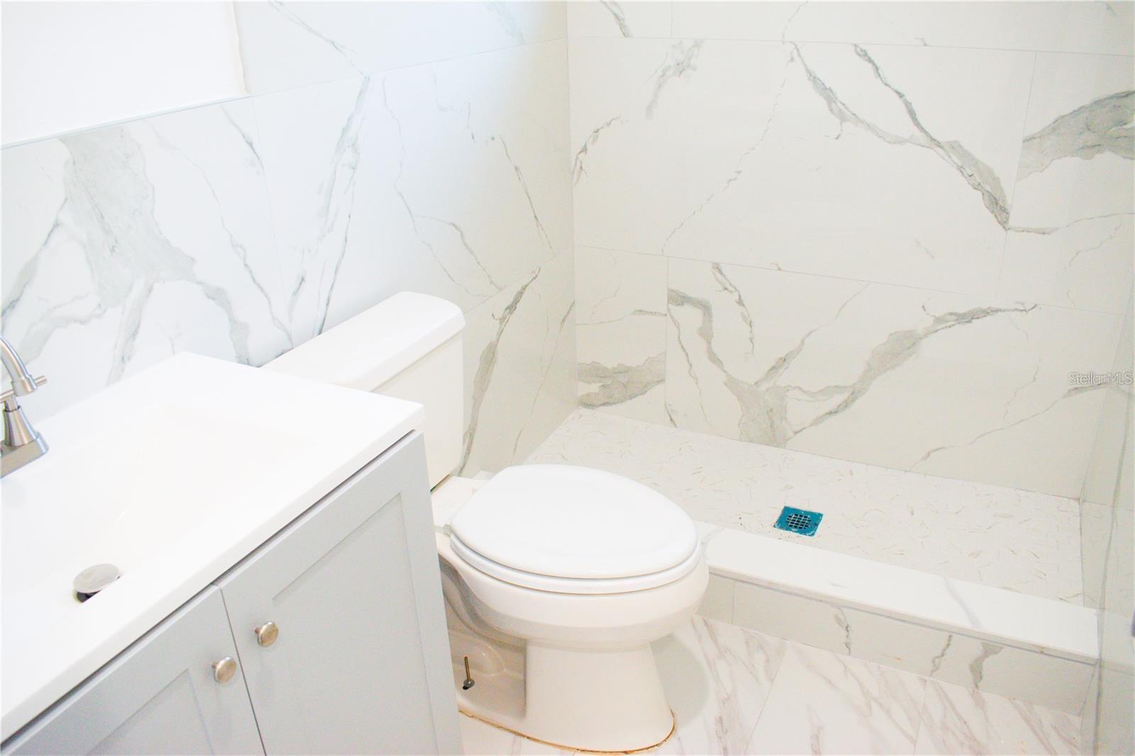 6101 DUBLIN DR — photo 7