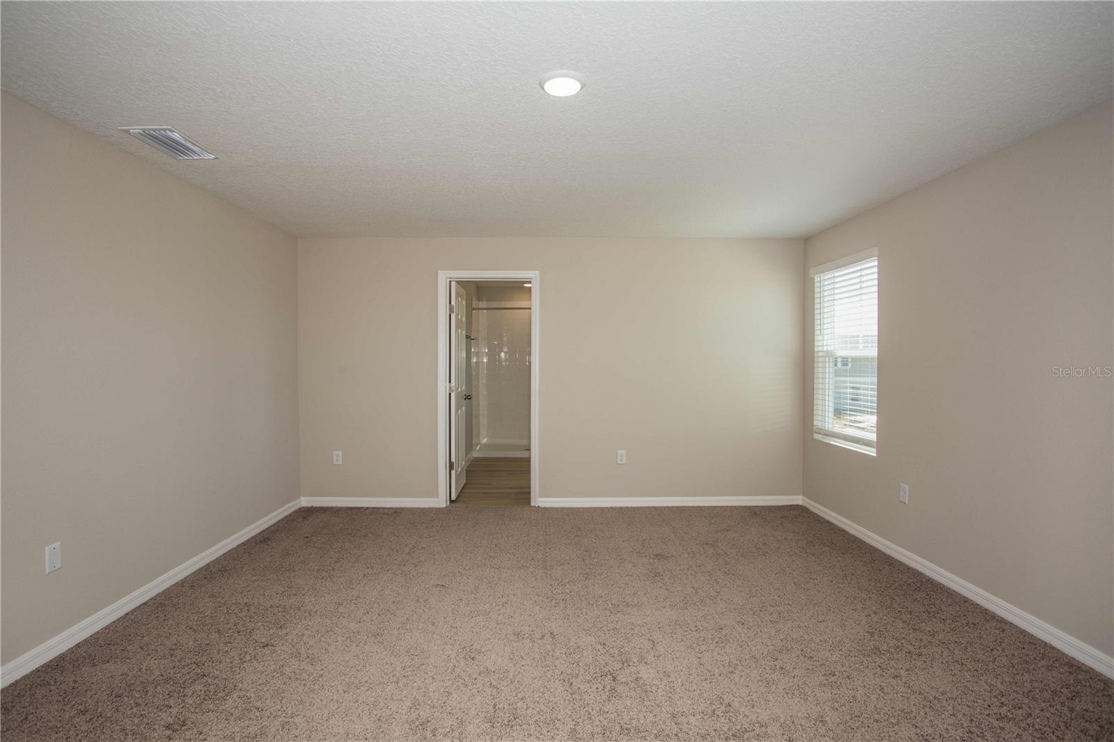 2167 LAWSON WAY — photo 5