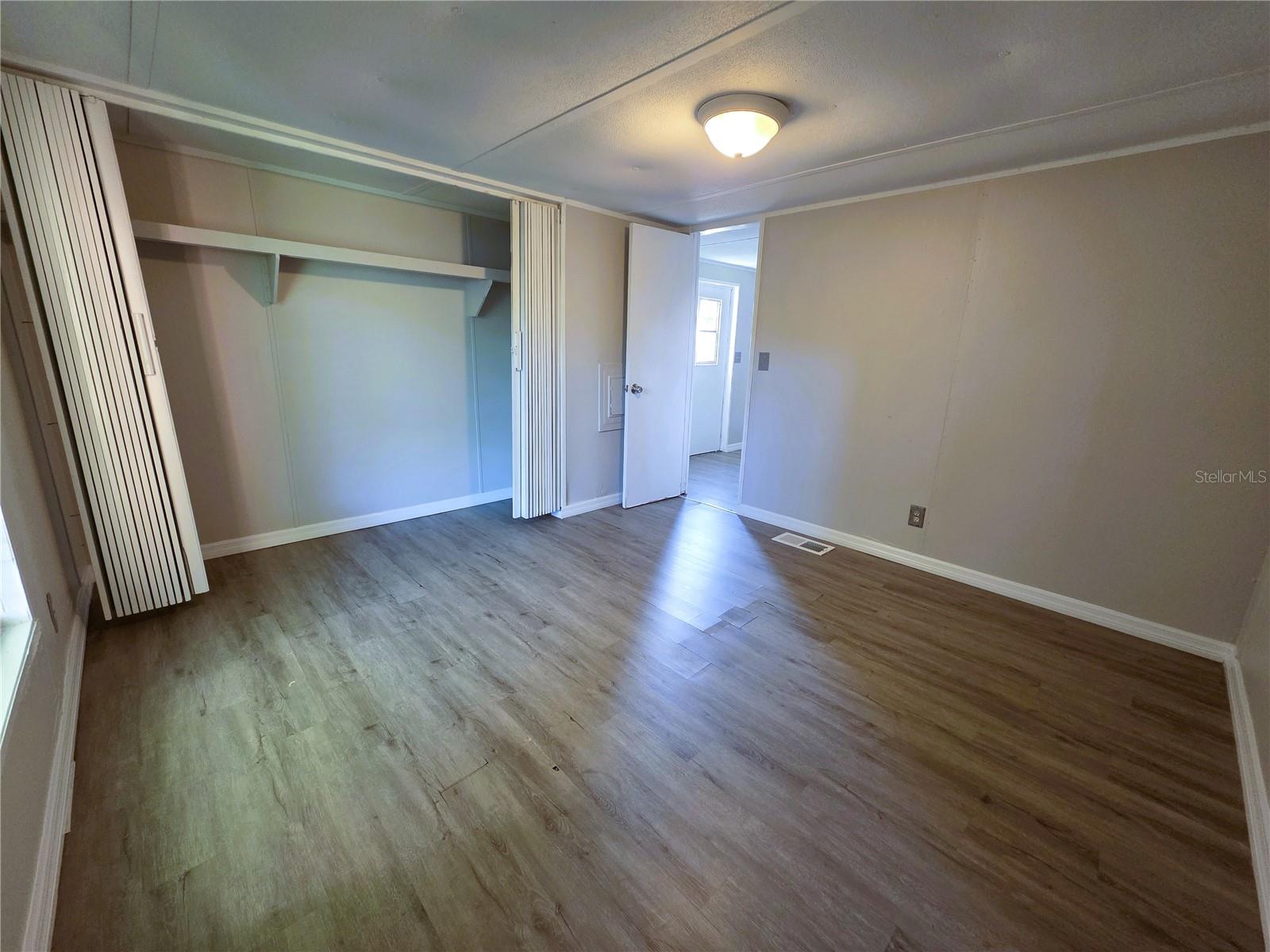 14900 PORTER ST — photo 13