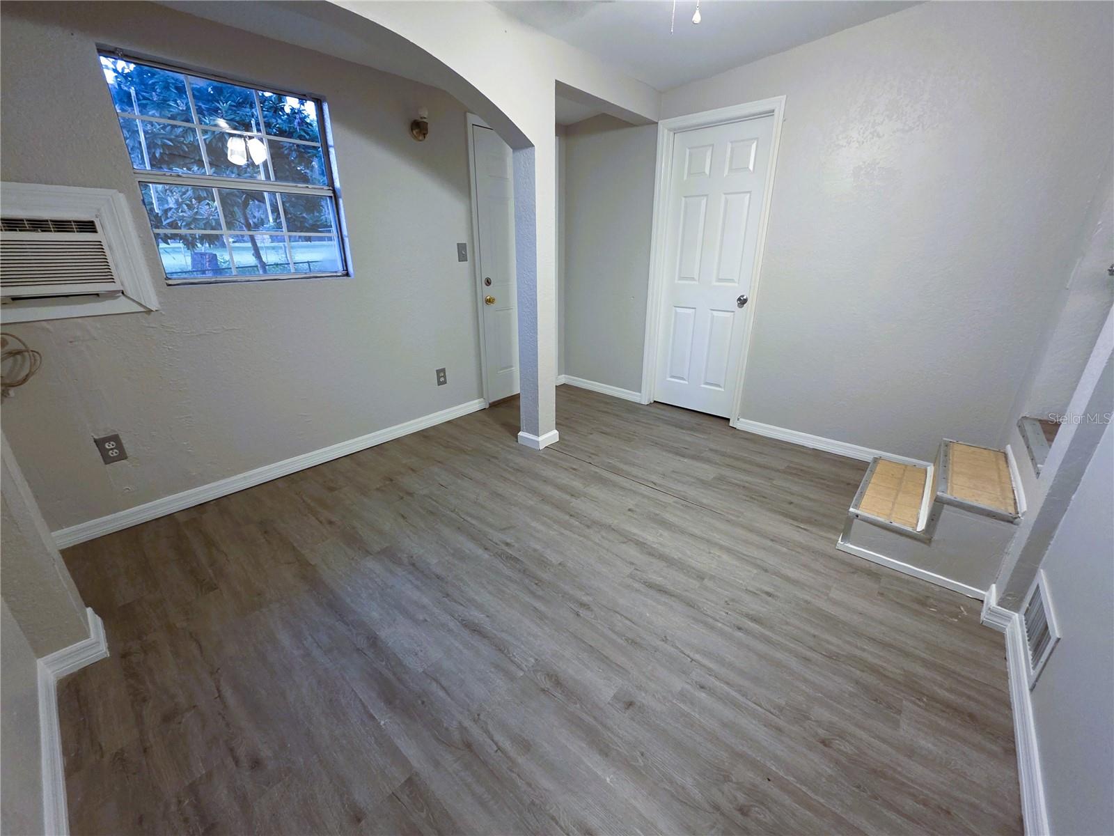 14900 PORTER ST — photo 14