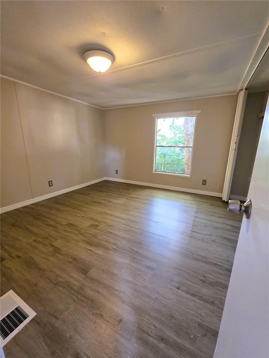 14900 PORTER ST — photo 12