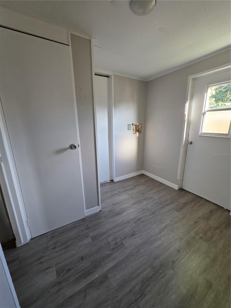 14900 PORTER ST — photo 10