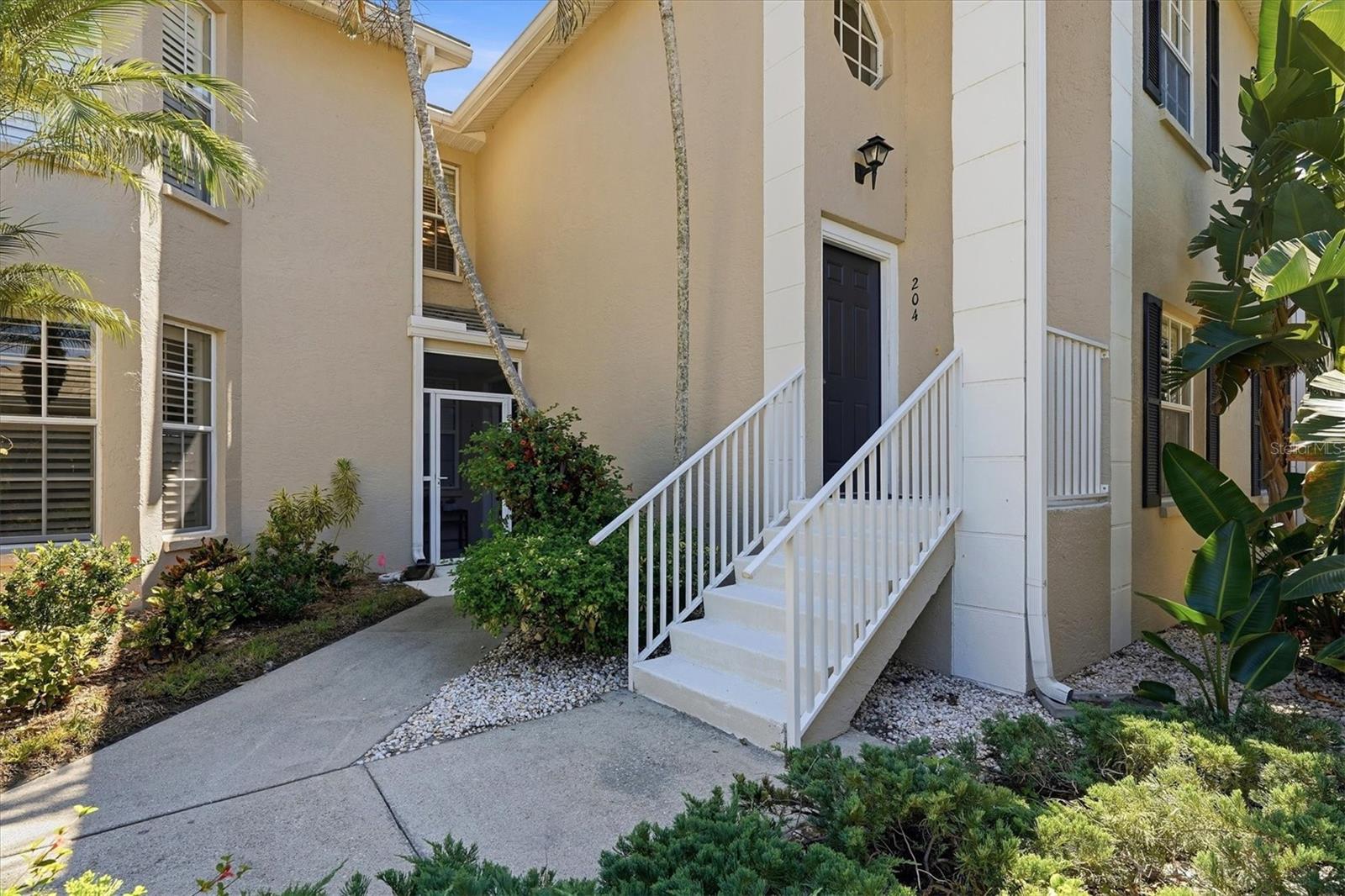 111 WOODBRIDGE DR #204 — photo 2