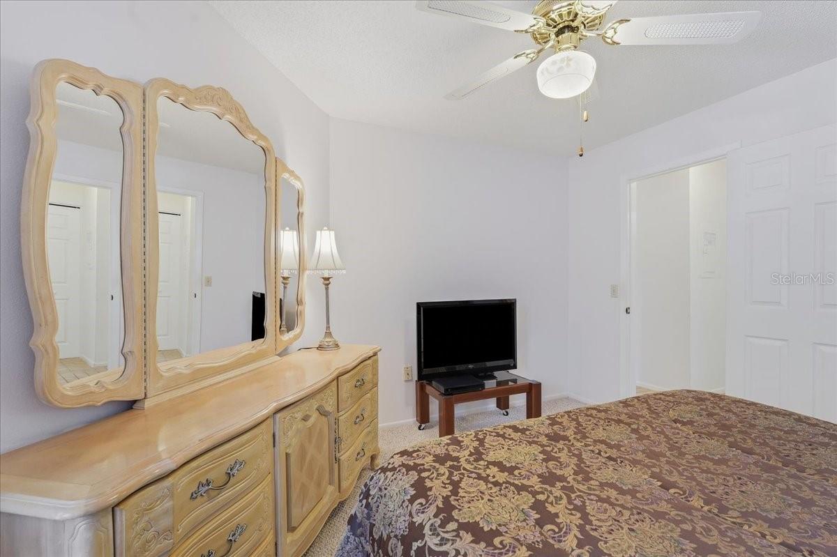 11508 ORLEANS LN #11508 — photo 30