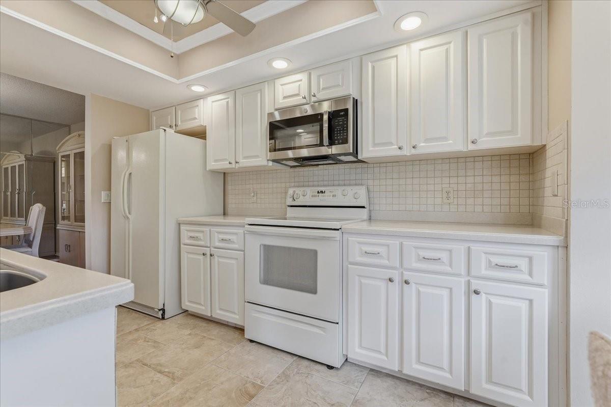 11508 ORLEANS LN #11508 — photo 16