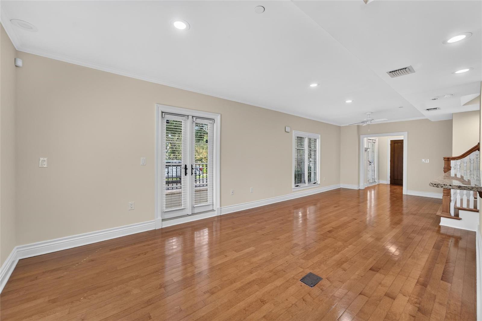 610 S ROME AVE #102 — photo 12