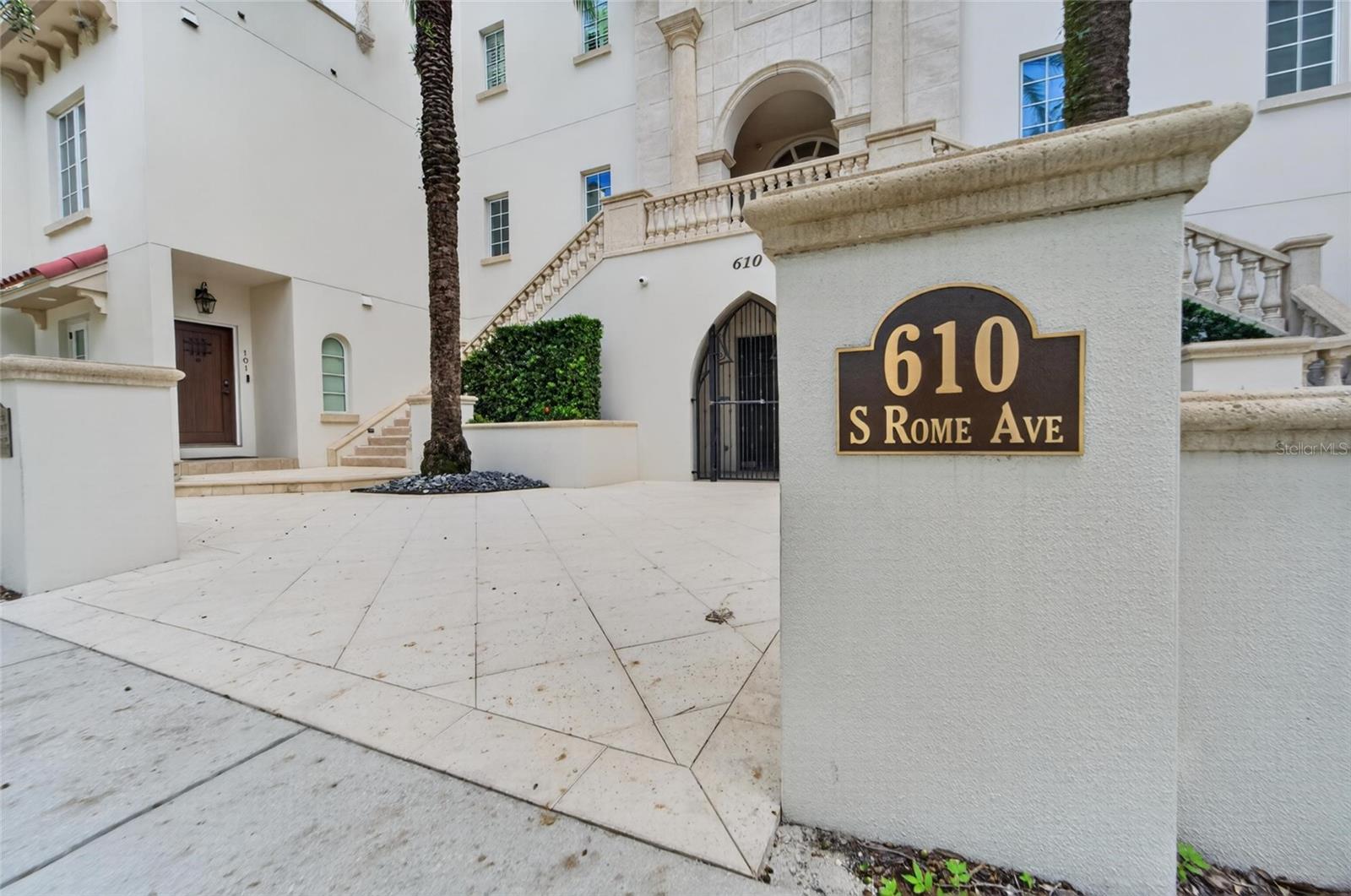 610 S ROME AVE #102 — photo 2