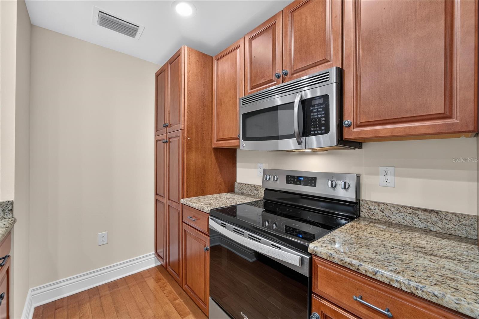 610 S ROME AVE #102 — photo 20