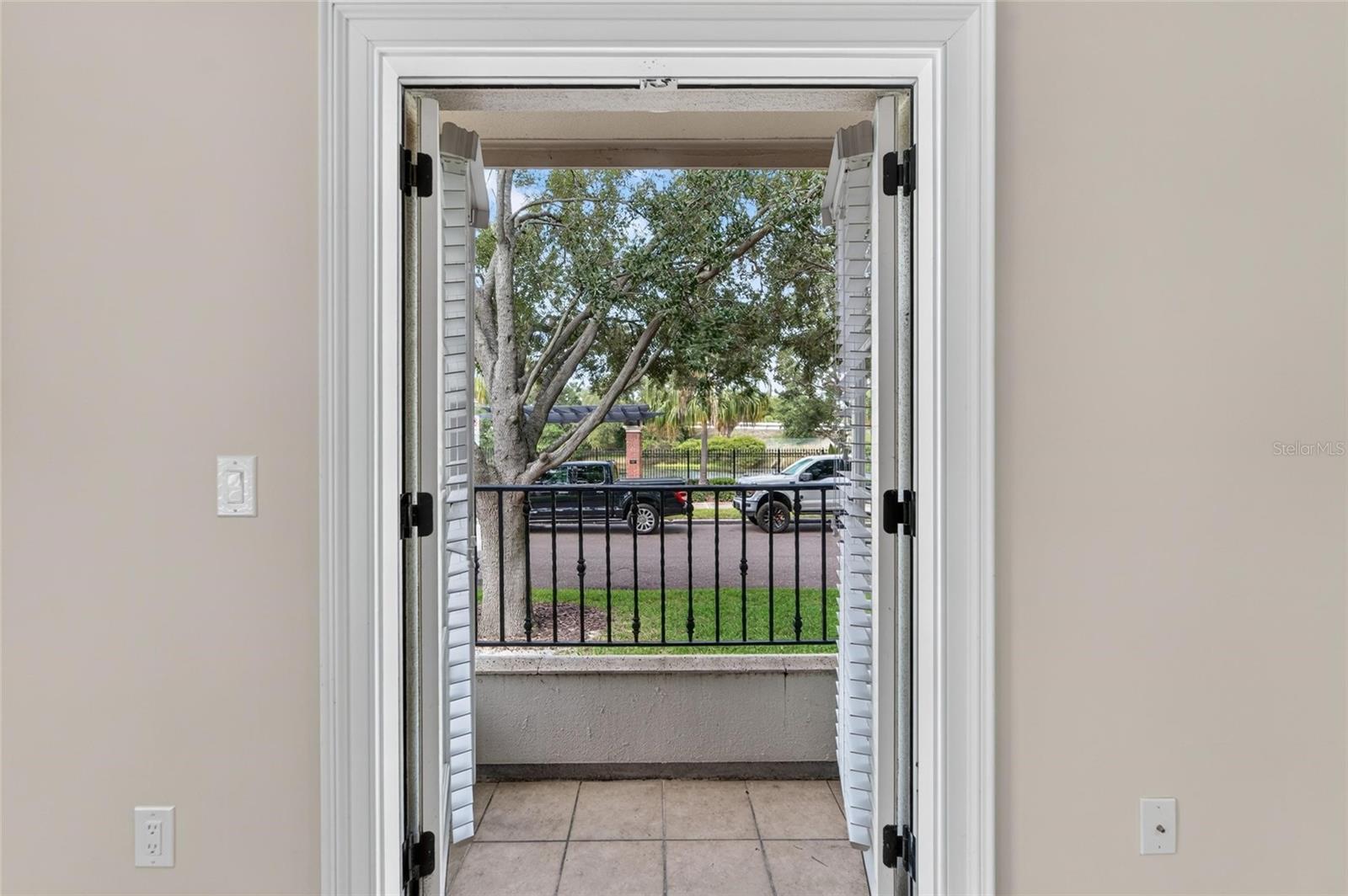 610 S ROME AVE #102 — photo 99