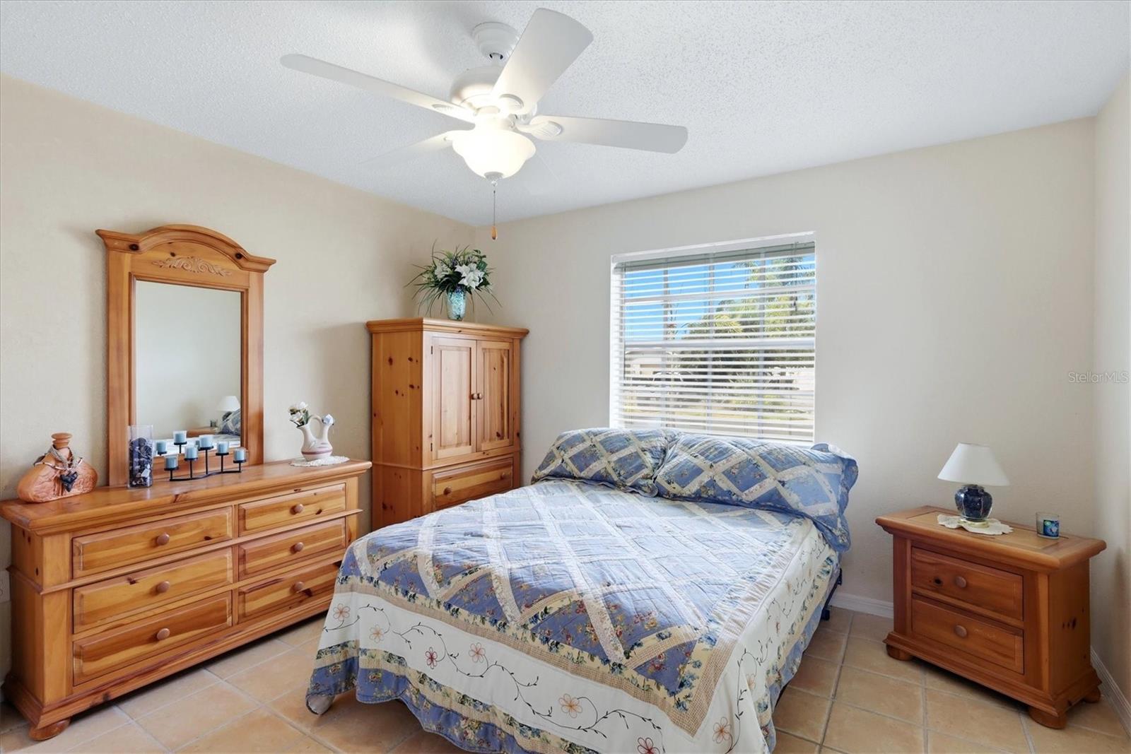 1137 PONDEROSA RD — photo 20