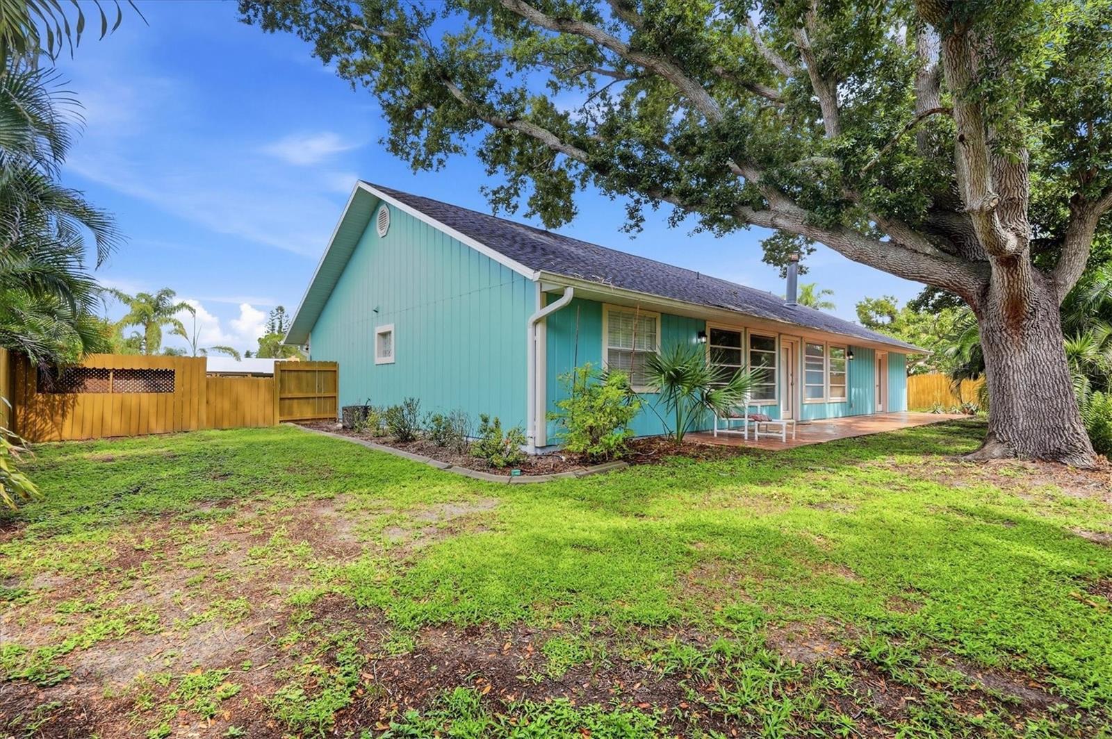 1137 PONDEROSA RD — photo 32