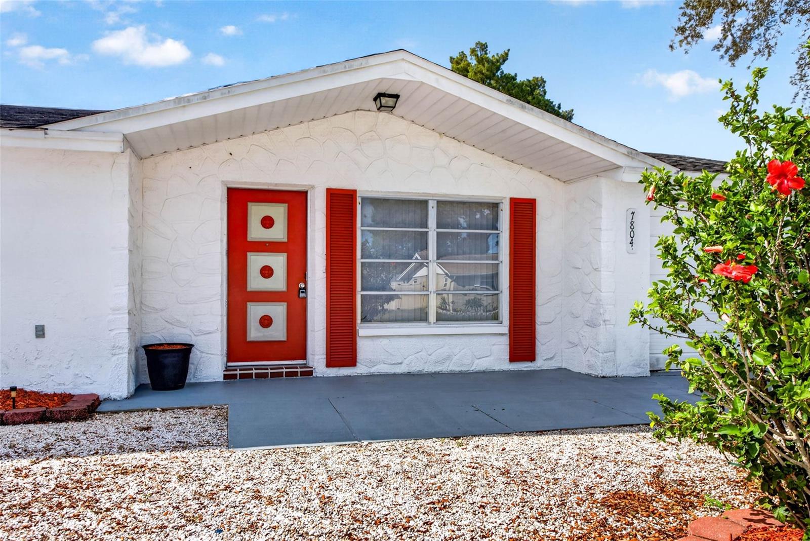 7804 HAWTHORN DR — photo 2