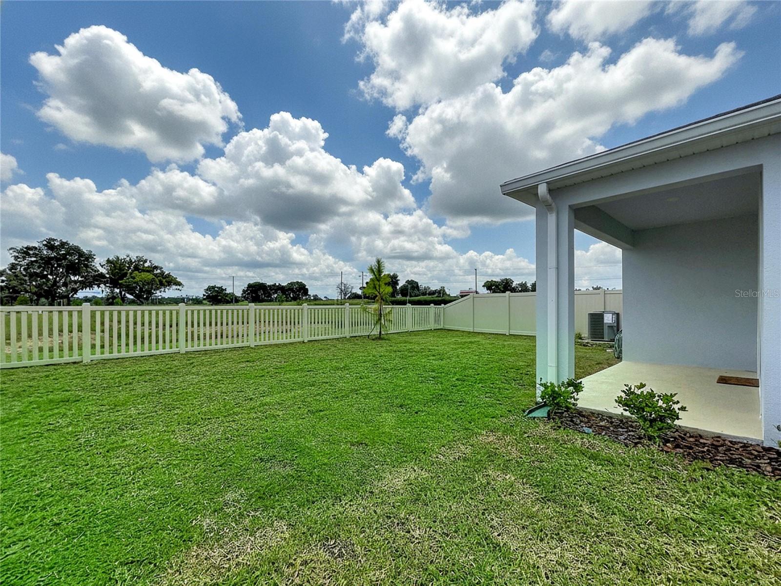 32852 RUSTIC RISE RD — photo 15