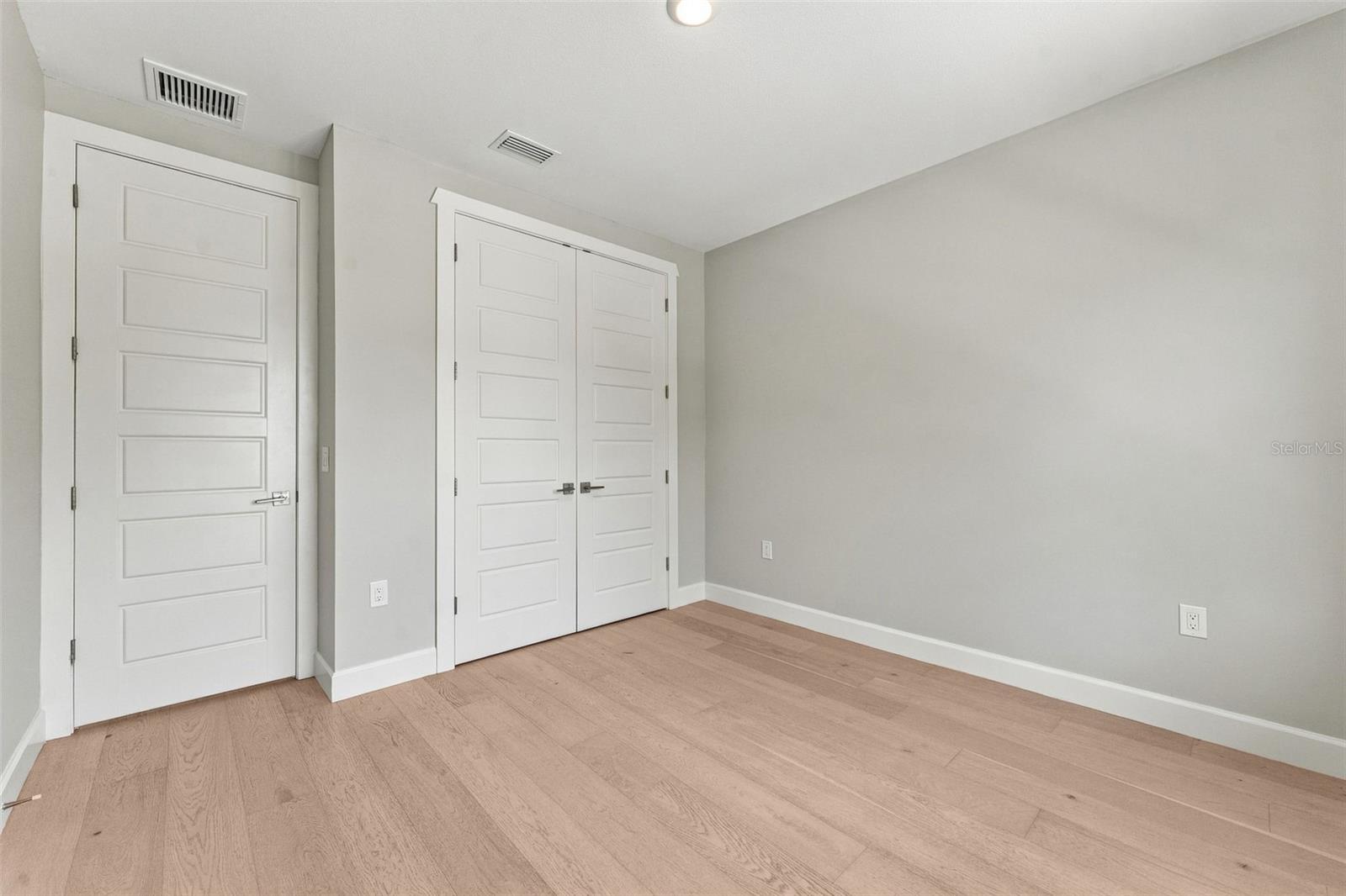 3310 W WYOMING AVE — photo 16