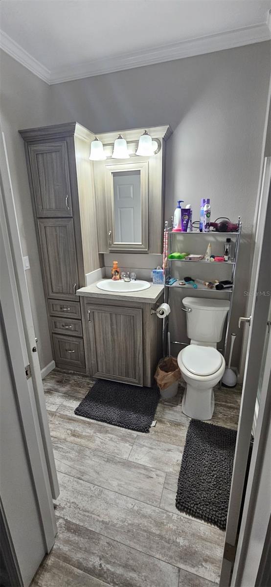 5652 HOLIDAY PARK BLVD — photo 19