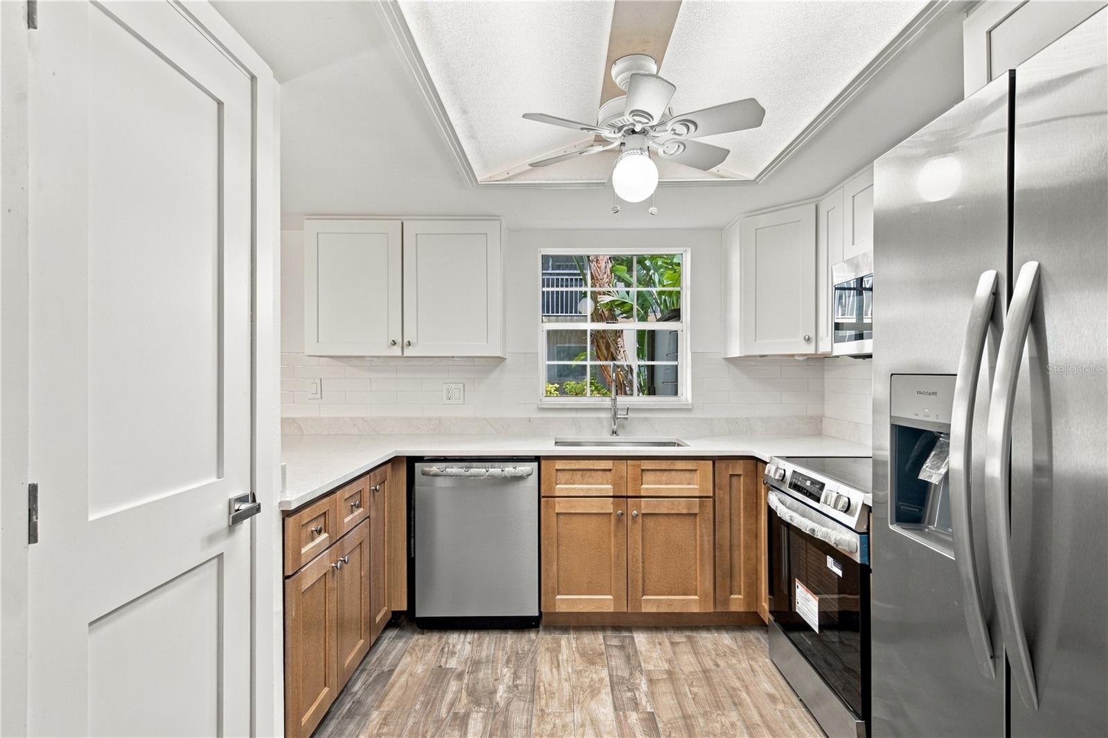8811 BAY POINTE DR #C102 — photo 4