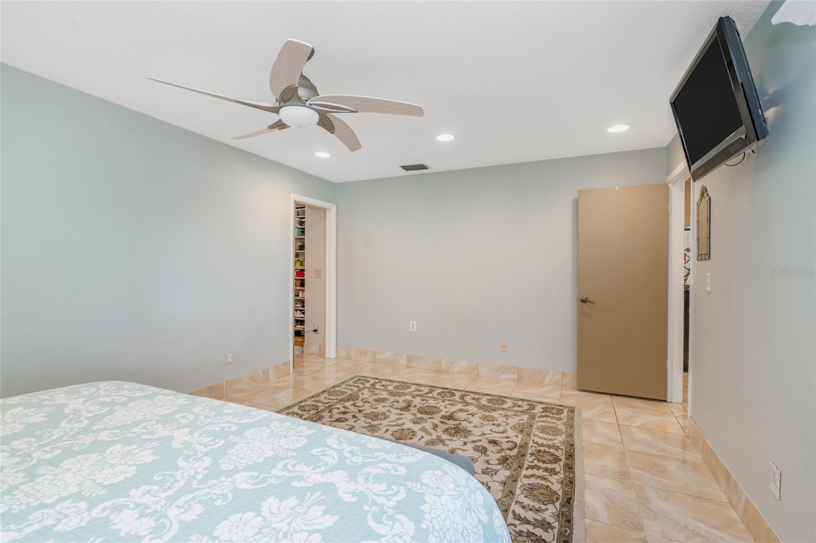 11610 PILOT COUNTRY DR — photo 41