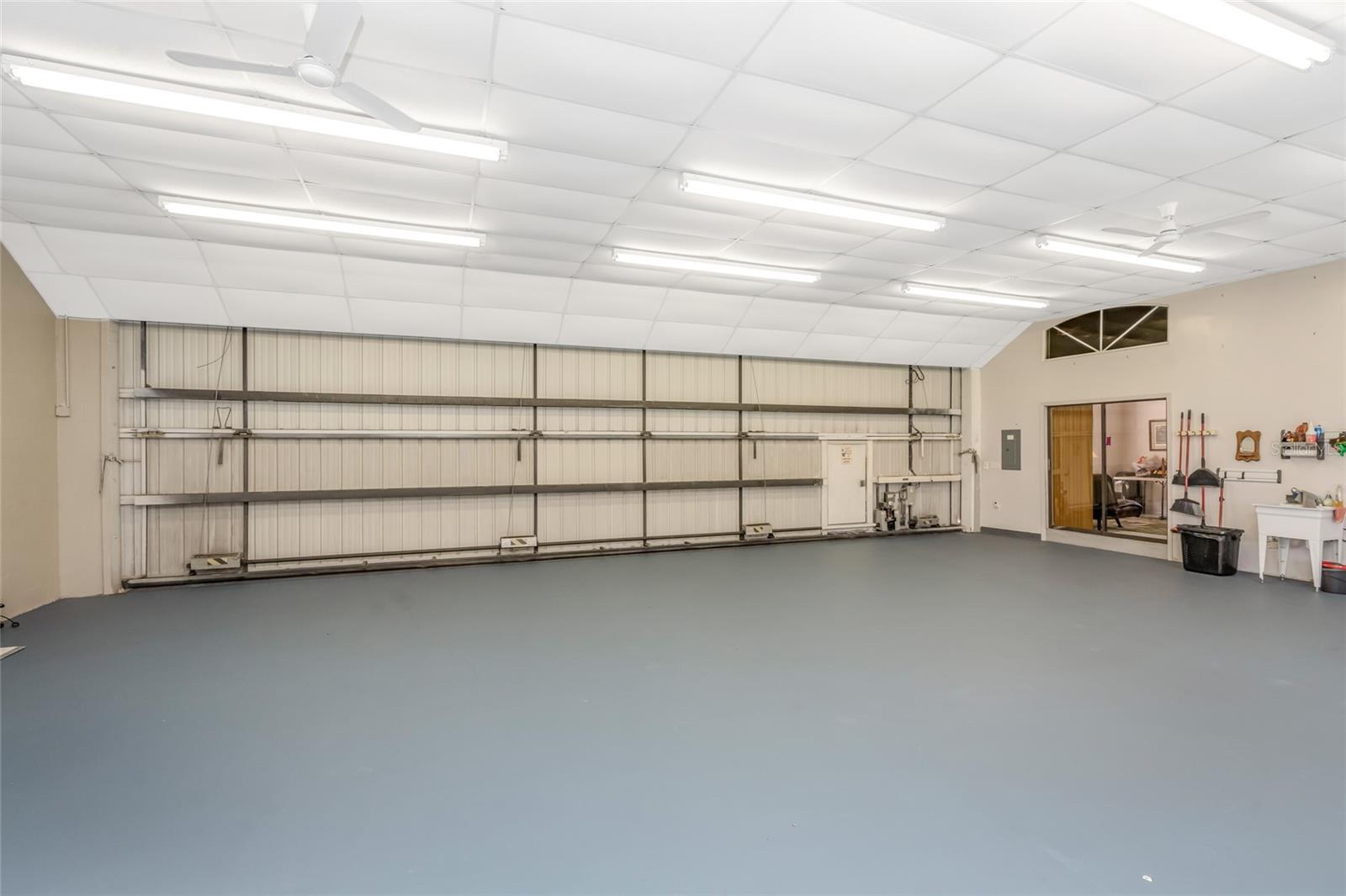11610 PILOT COUNTRY DR — photo 14