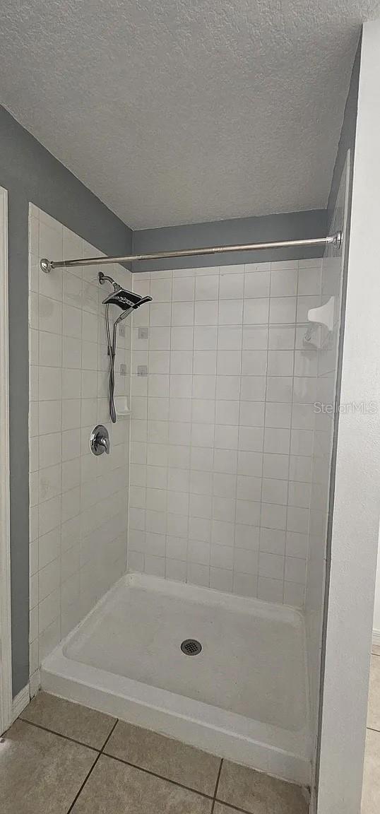 3926 CONSTANTINE LOOP — photo 25