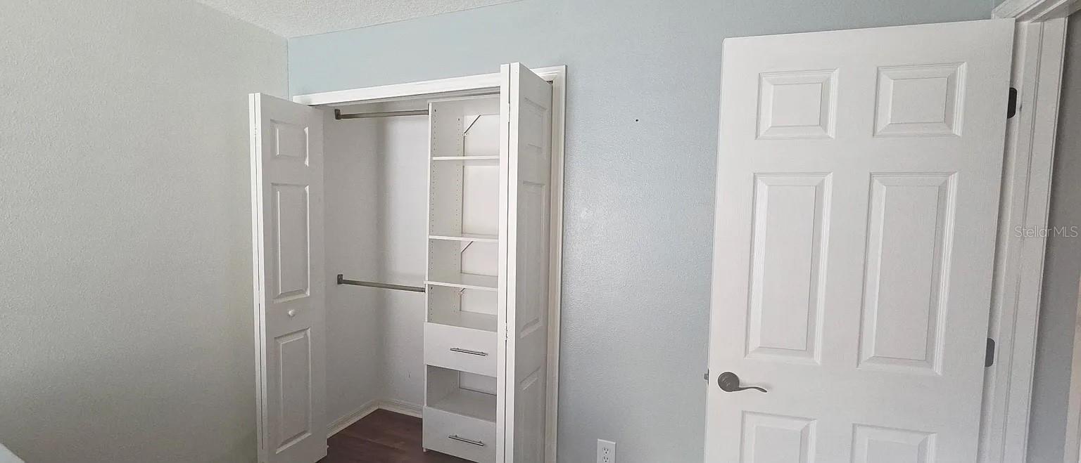 3926 CONSTANTINE LOOP — photo 20