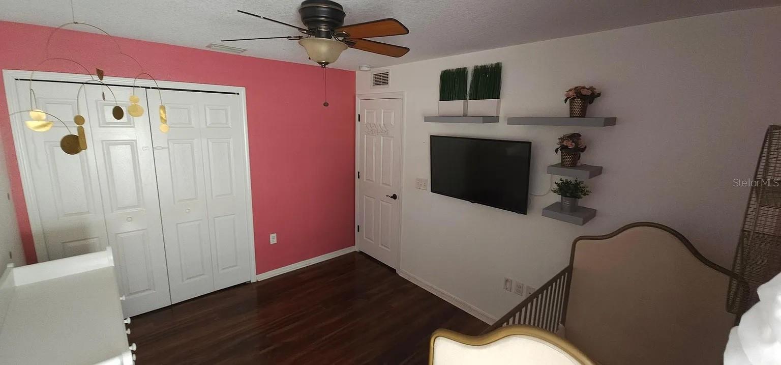 3926 CONSTANTINE LOOP — photo 19