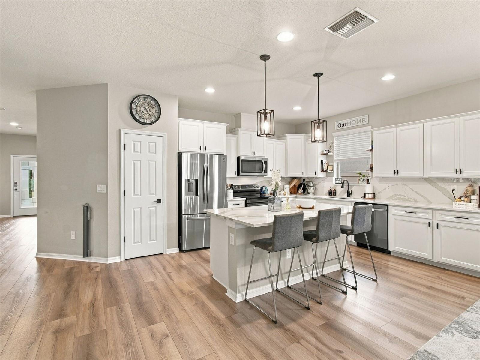 5008 LAUREL CREEK PL — photo 9