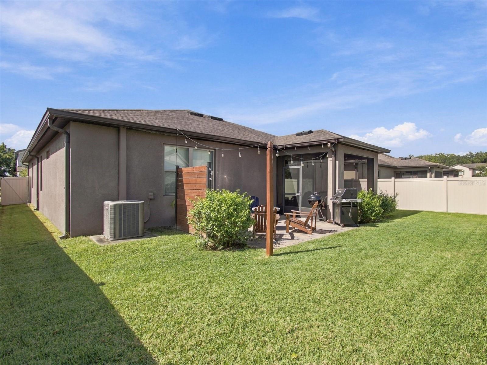 5008 LAUREL CREEK PL — photo 37
