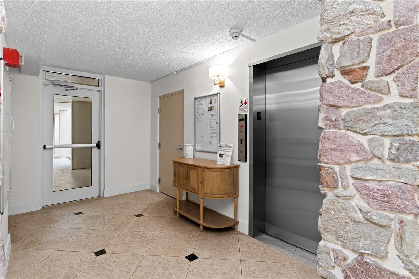 622 EDGEWATER DR #721 — photo 71